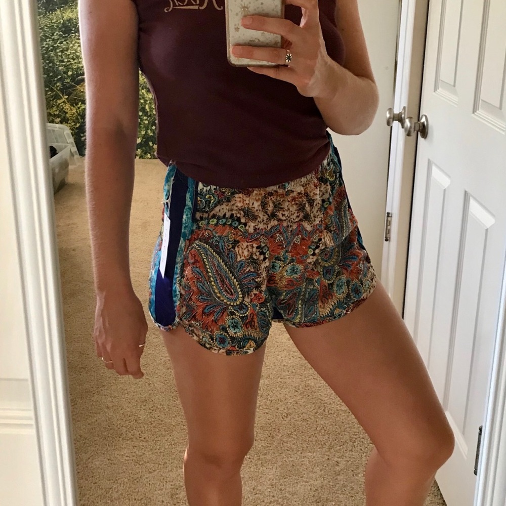 NEW Silk Patterned Shorts